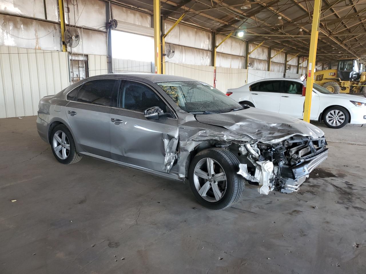 2014 Volkswagen Passat - Image 4