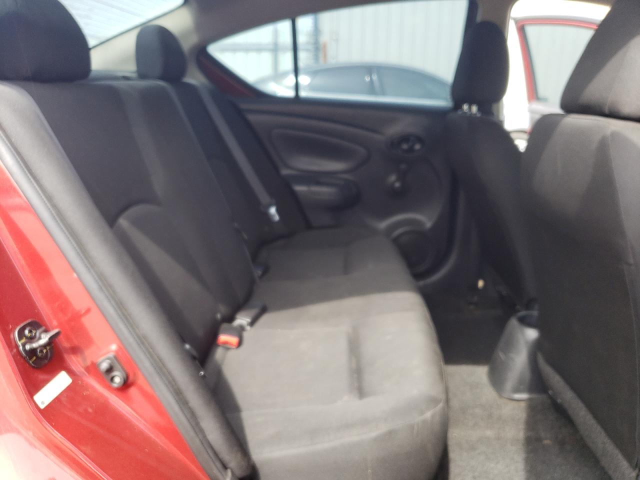 3N1CN7AP5KL835300 NISSAN VERSA 2019