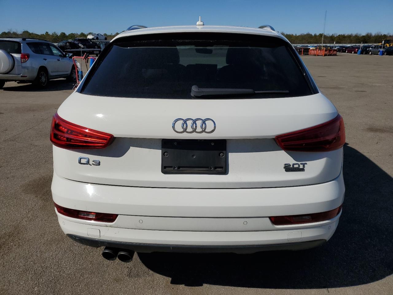 2017 Audi Q3 - Image 6