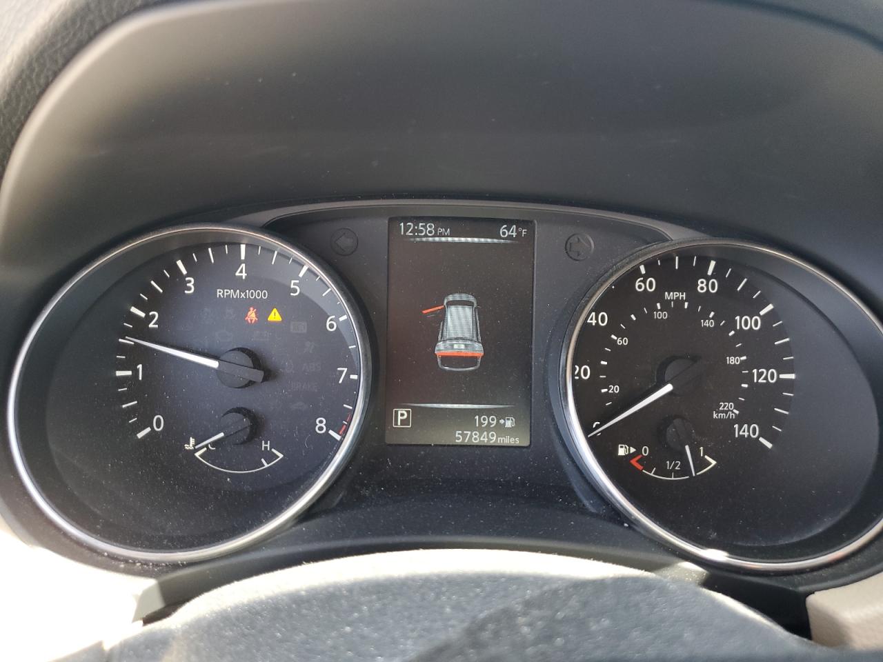 KNMAT2MT5HP561583 NISSAN ROGUE 2017
