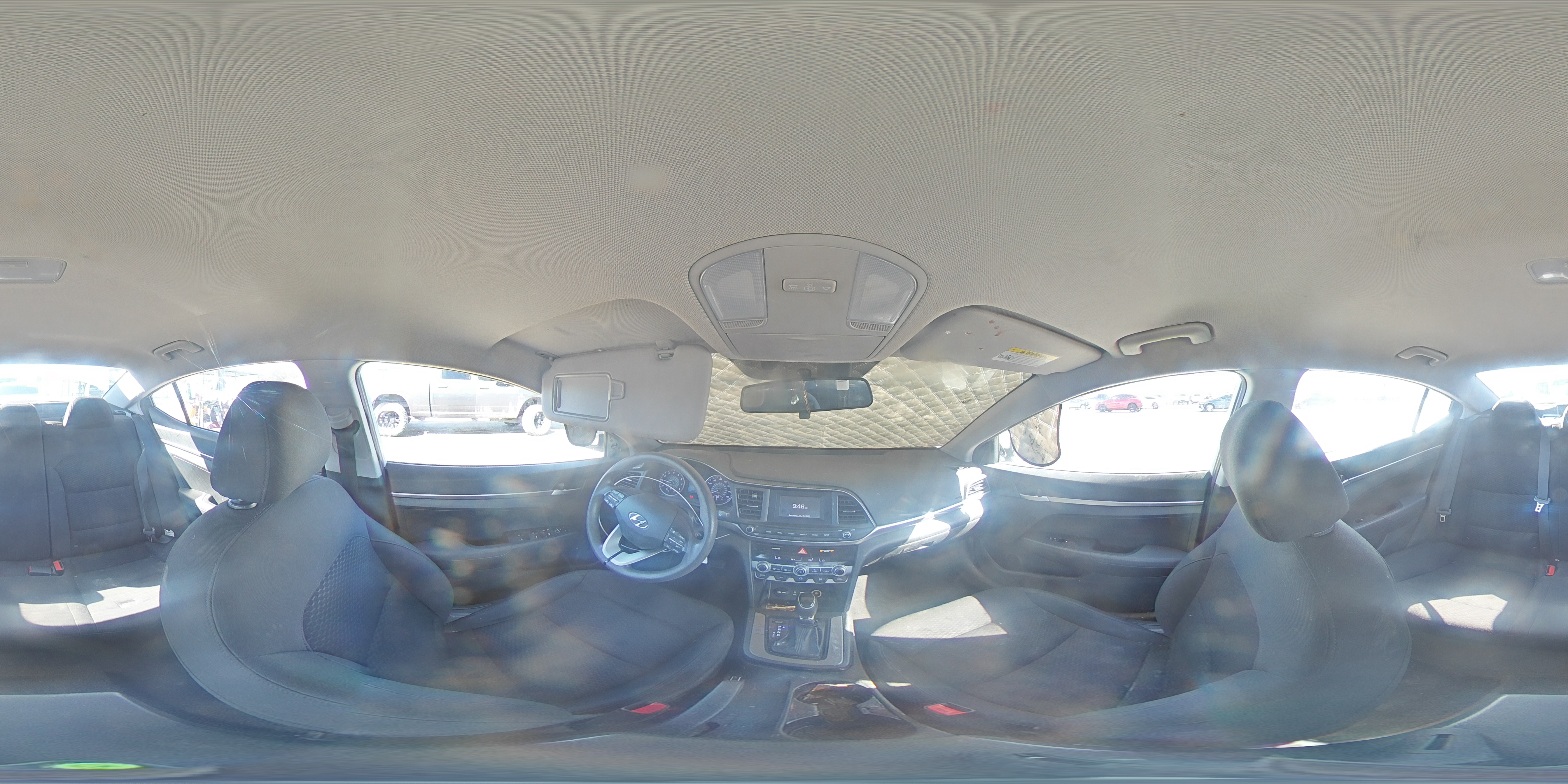 2020 Hyundai Elantra - Image 15