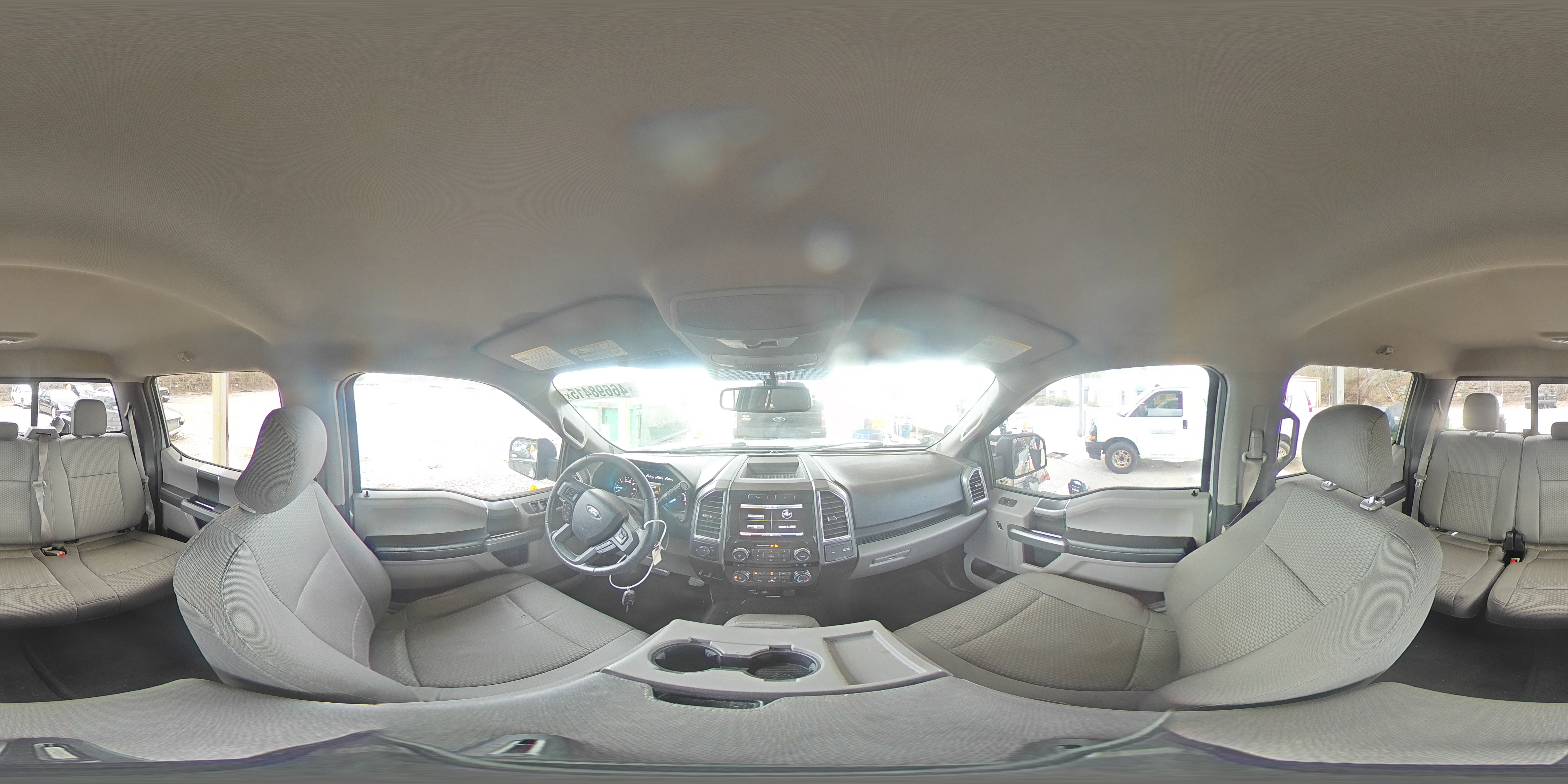 2015 Ford F-150 - Image 12