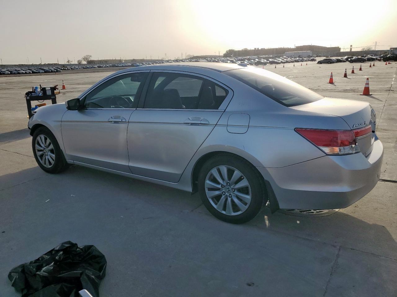 2012 Honda Accord - Image 2