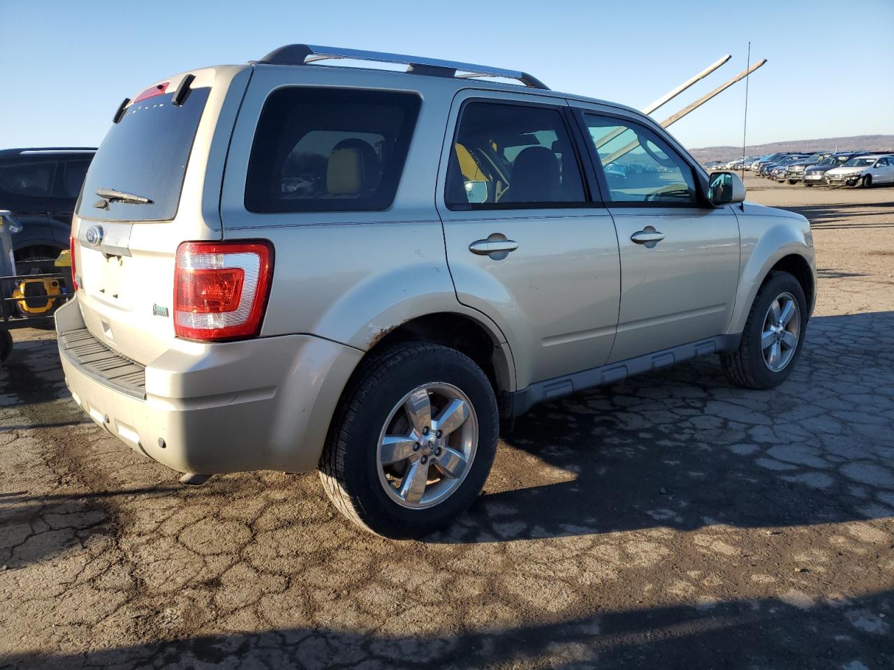 2012 Ford Escape - Image 3