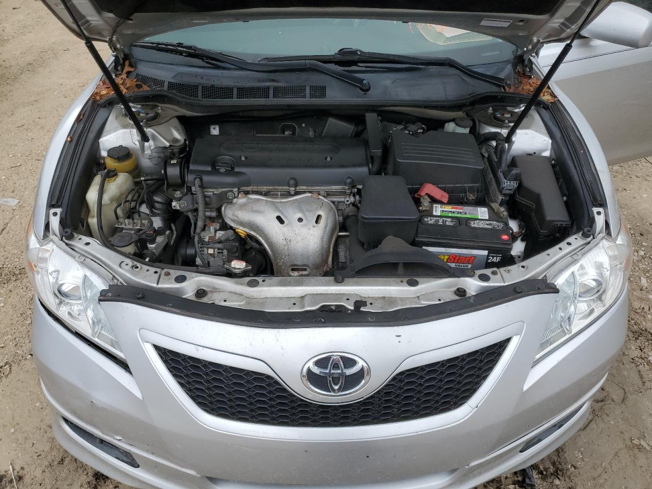 2009 Toyota Camry - Image 12