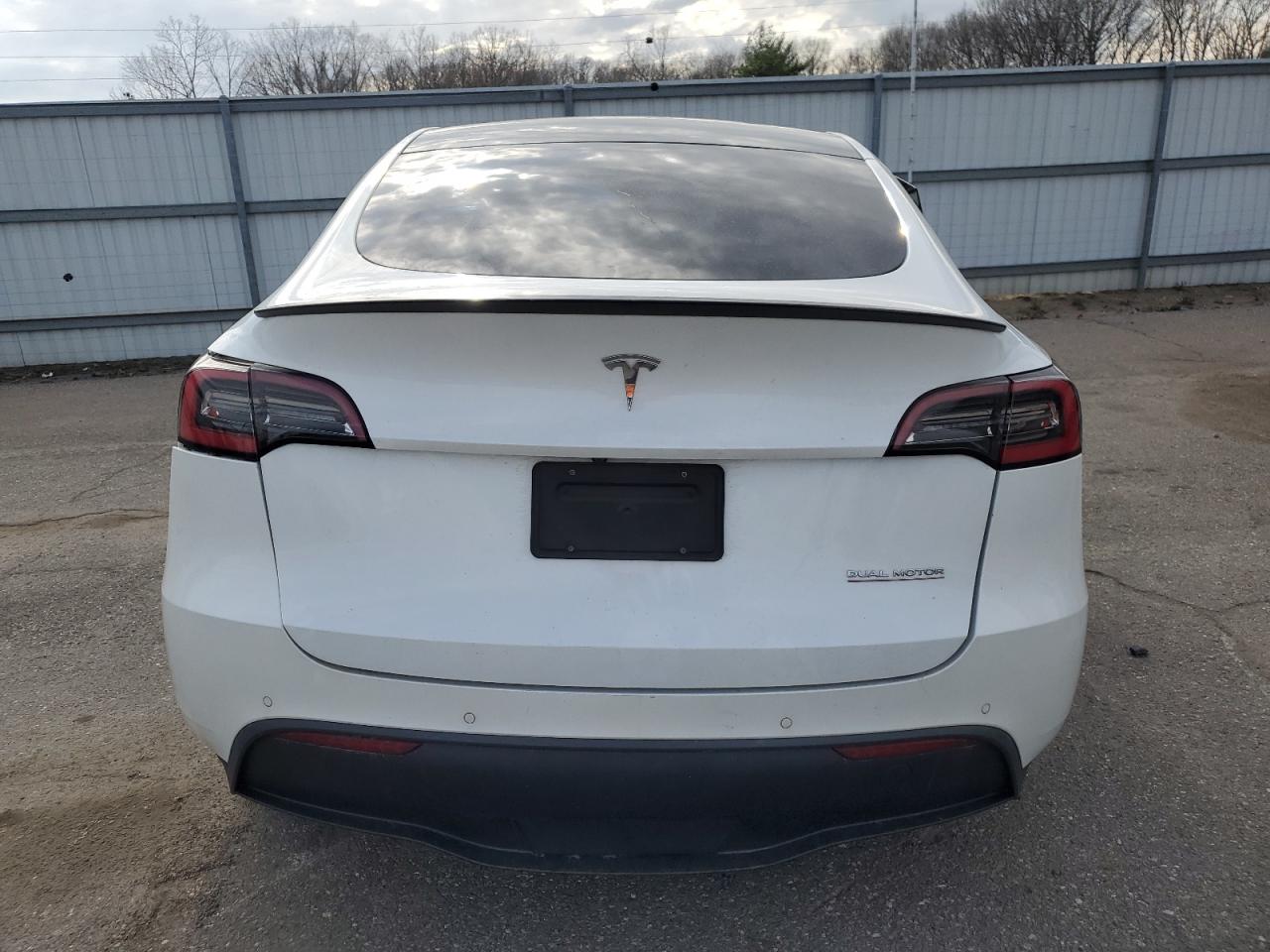 2020 Tesla Model Y VIN: 5YJYGDEFXLF037694 Lot: 51293065