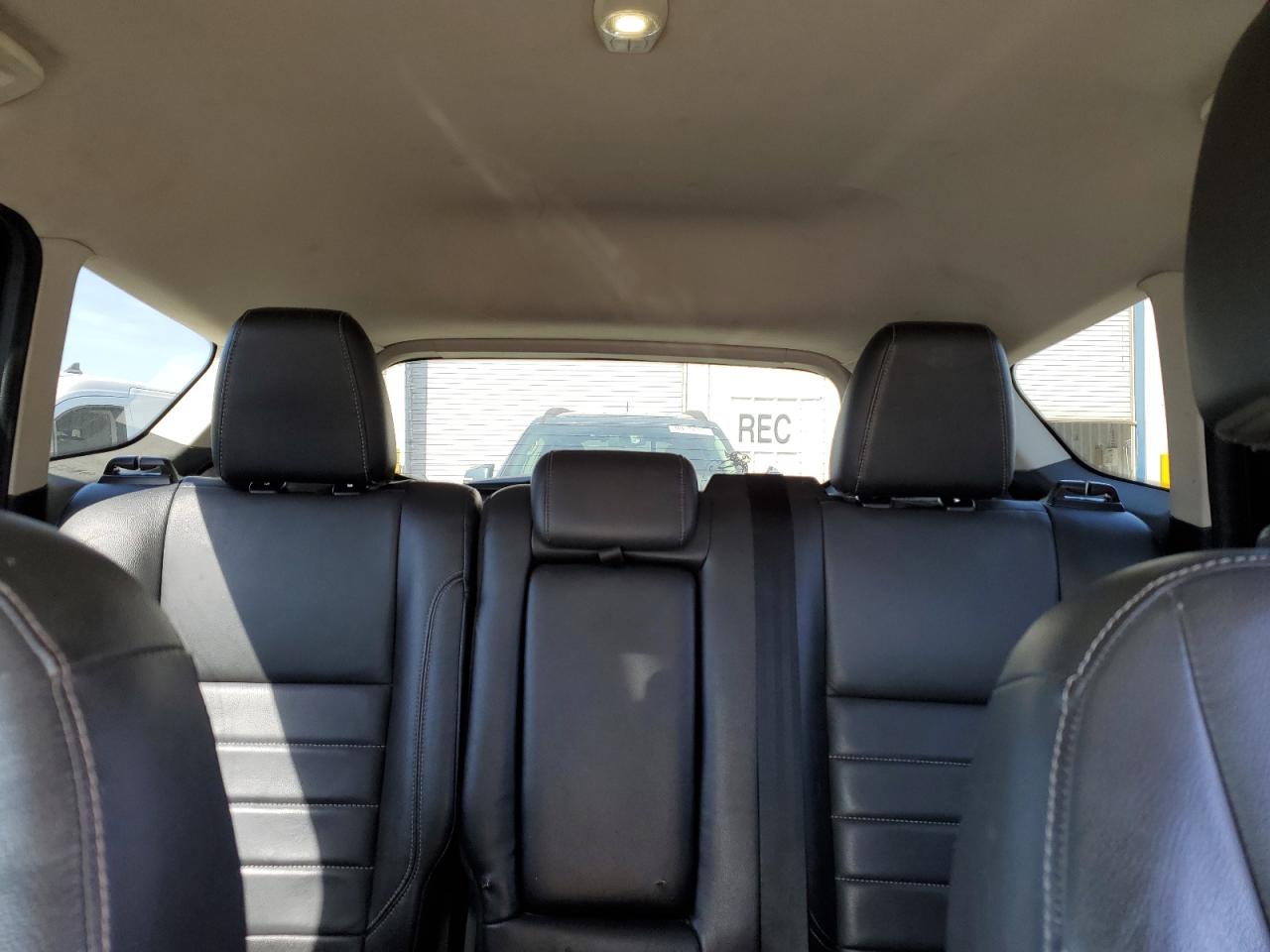 2015 Ford Escape - Image 10