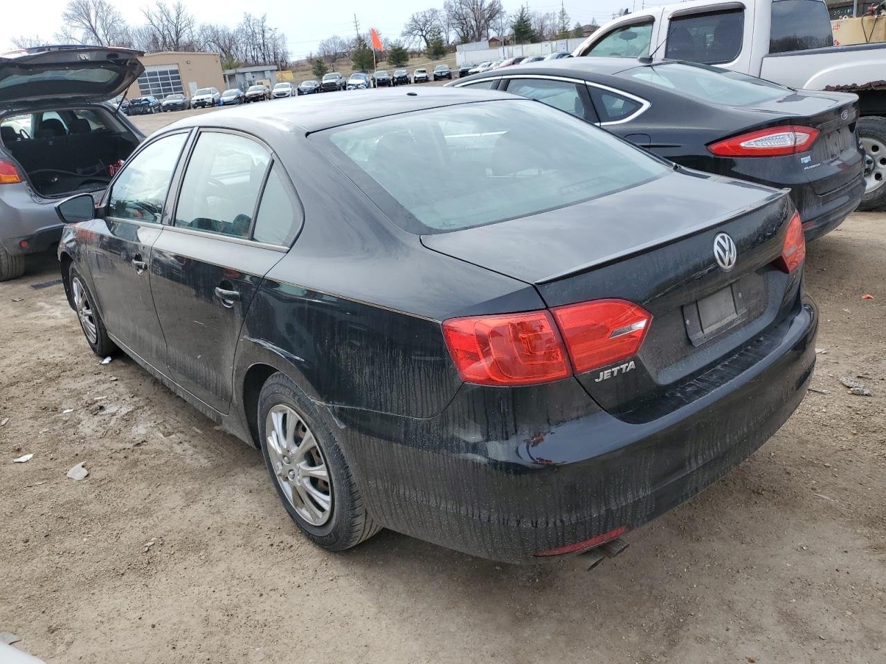 2014 Volkswagen Jetta - Image 2