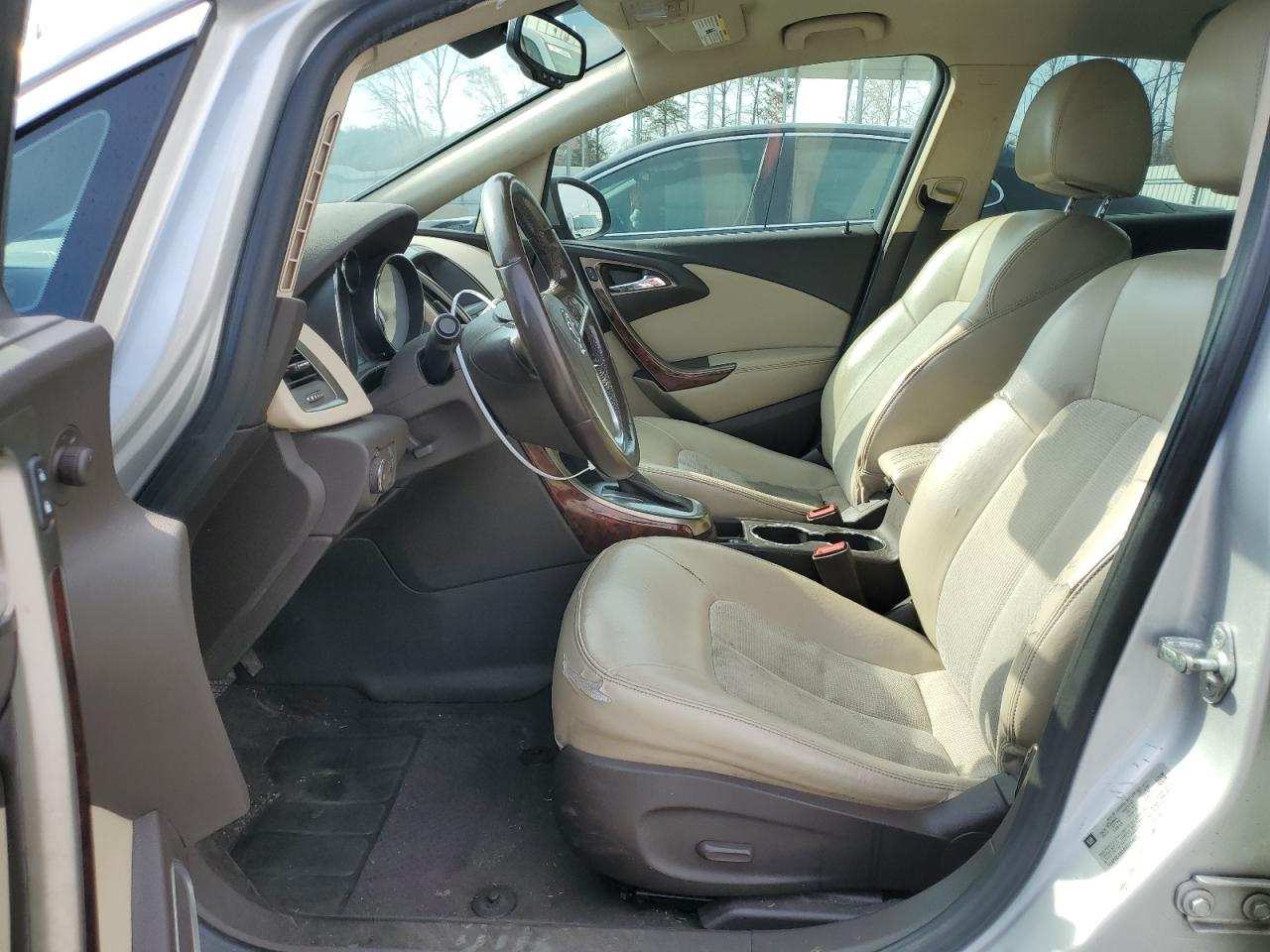 2013 Buick Verano - Image 7