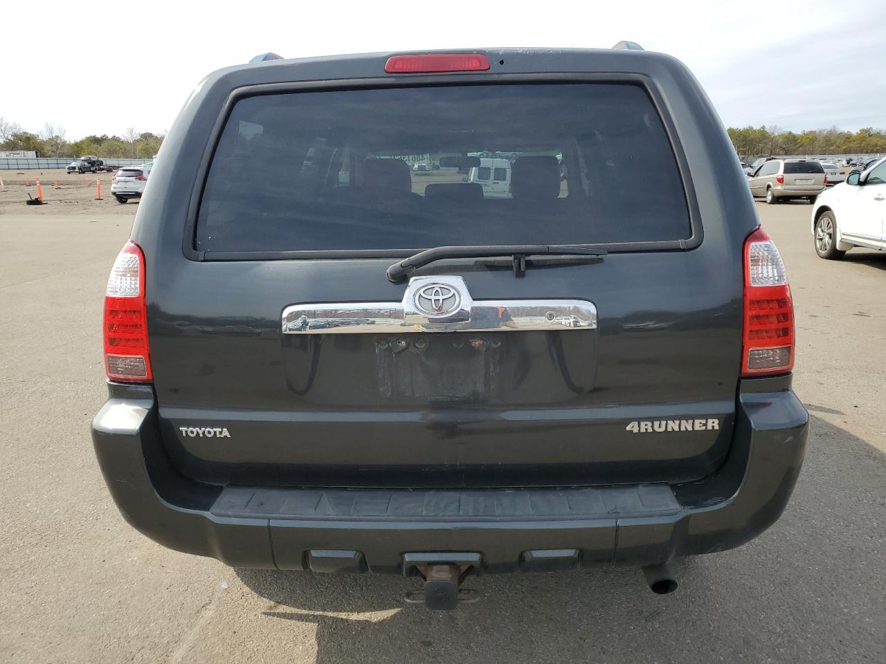 2007 Toyota 4Runner - Image 6