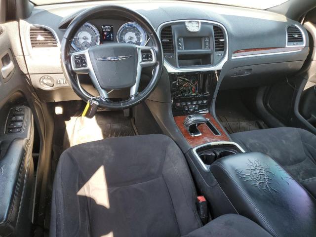  CHRYSLER 300 2012 Srebrny