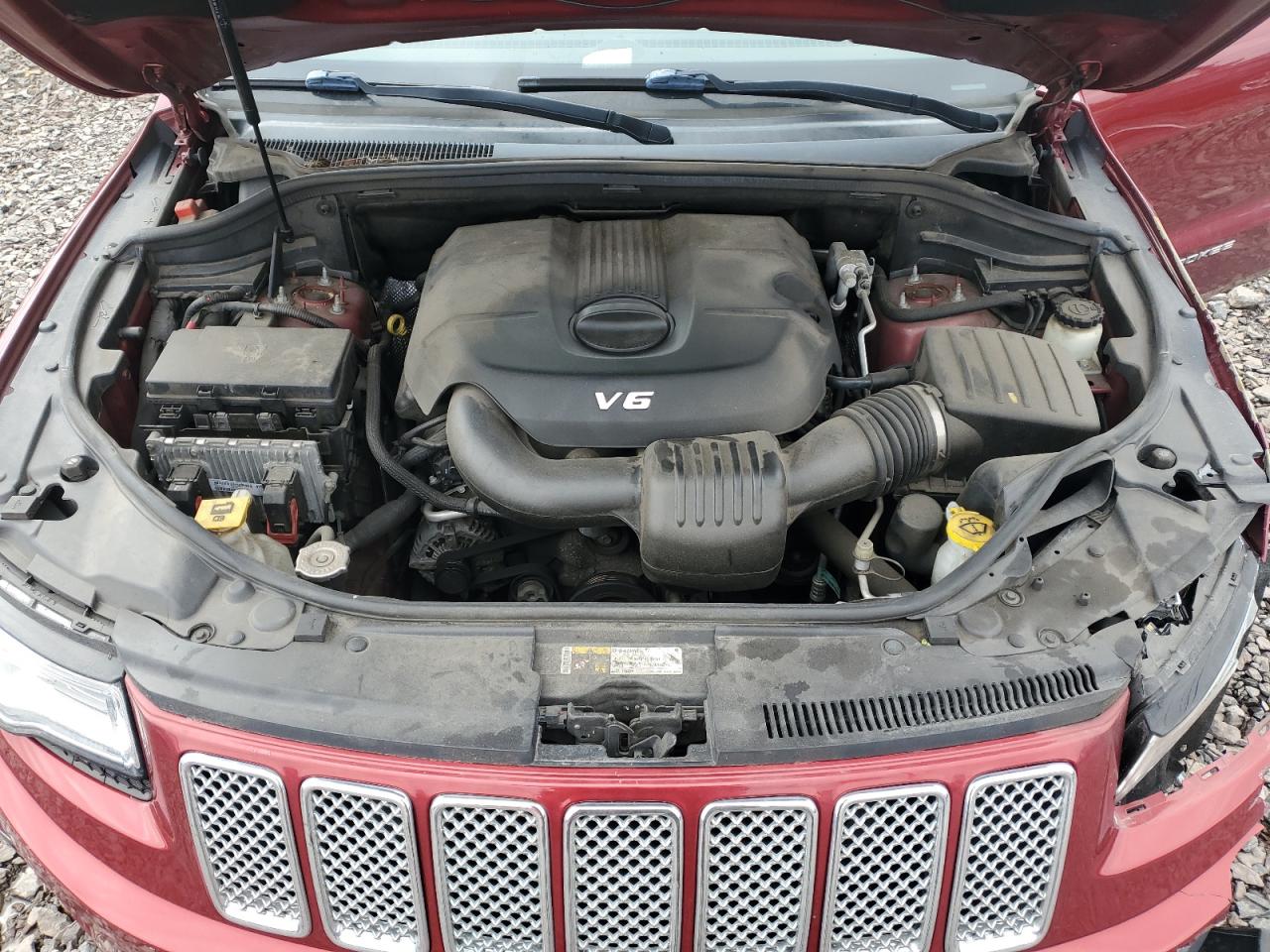 2015 Jeep Grand Cherokee - Image 13