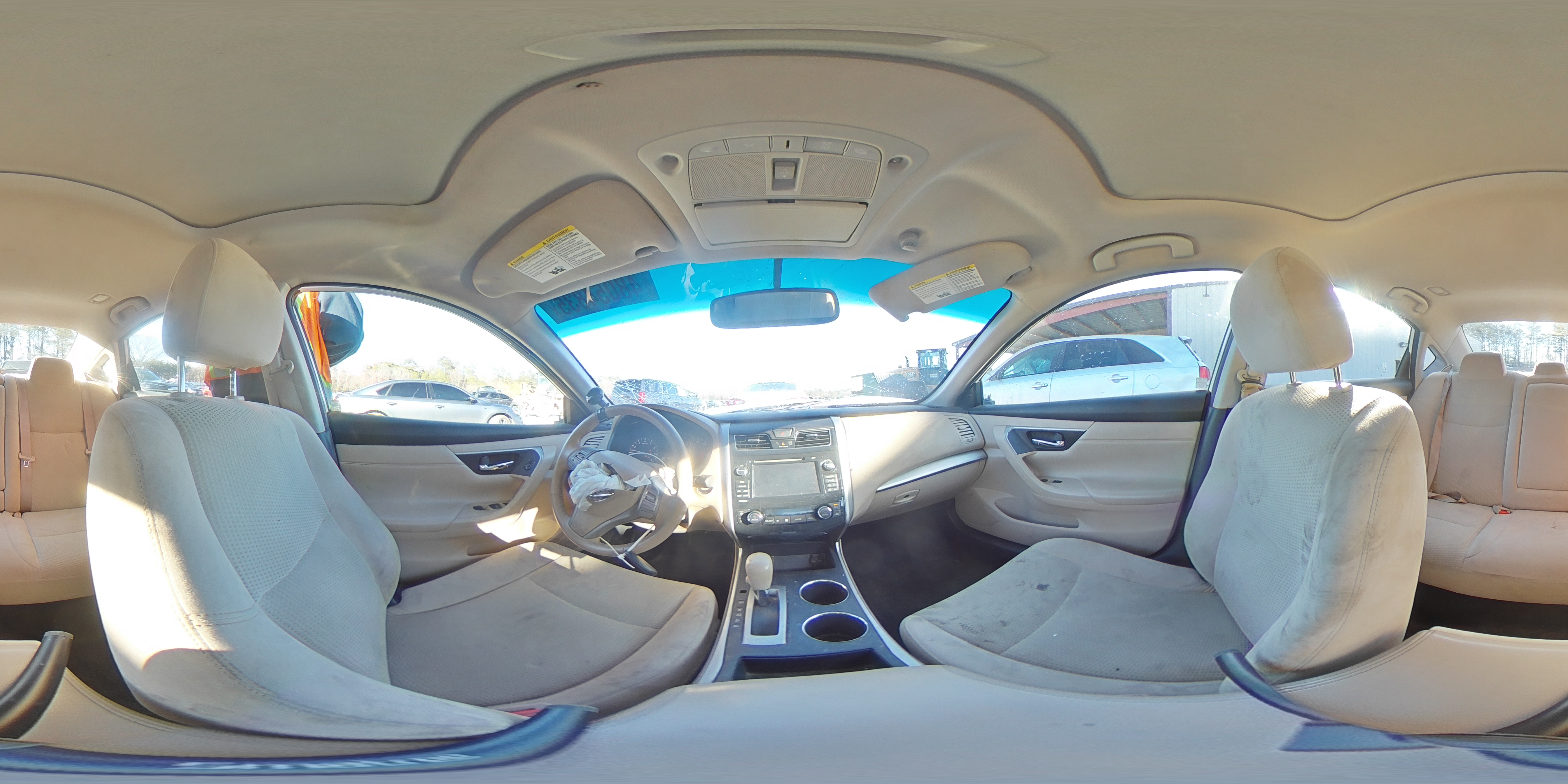 2015 Nissan Altima - Image 13