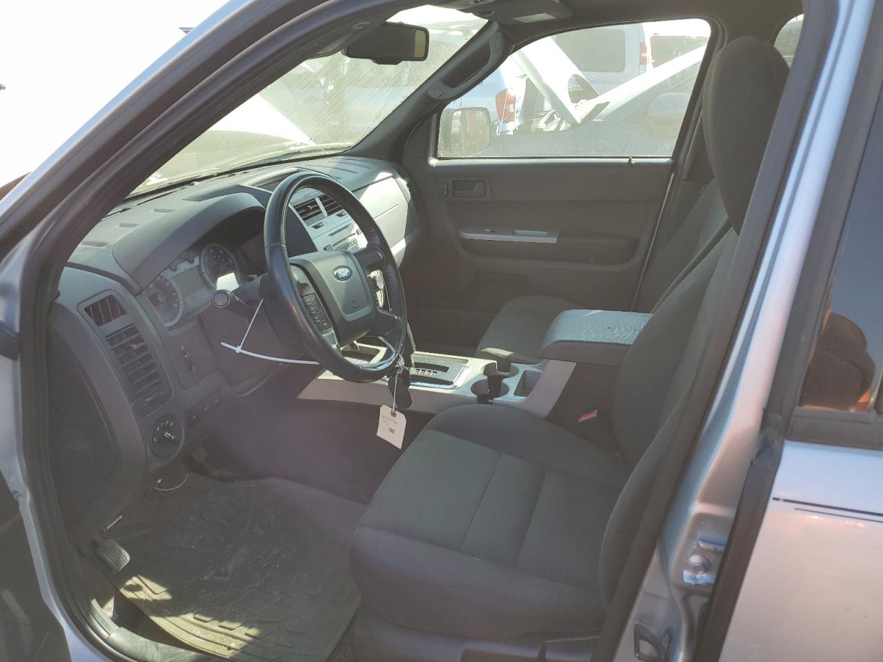 2010 Ford Escape - Image 7