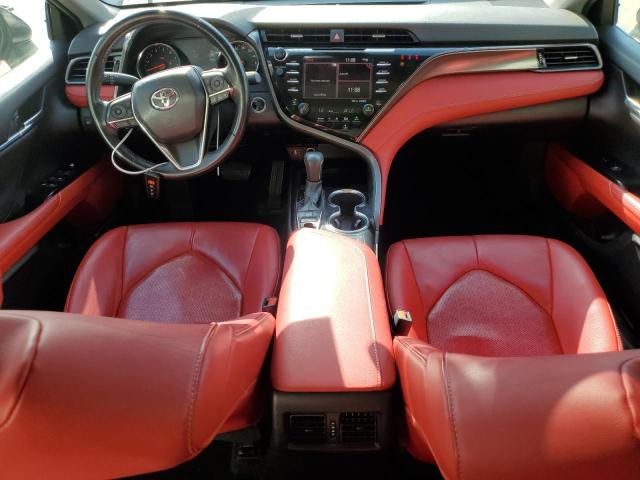  TOYOTA CAMRY 2019 Srebrny