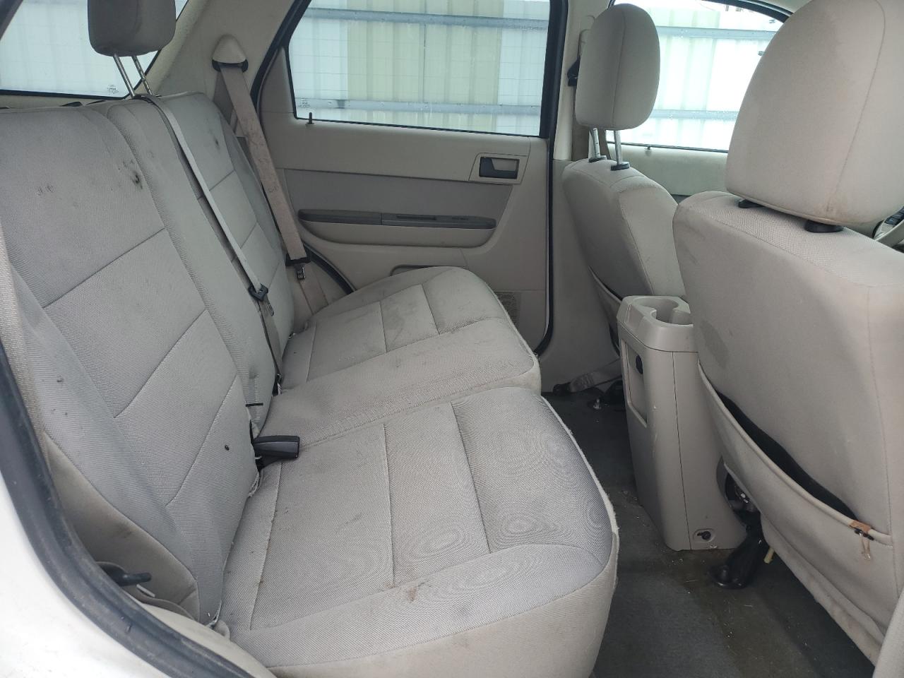 2012 Ford Escape - Image 11