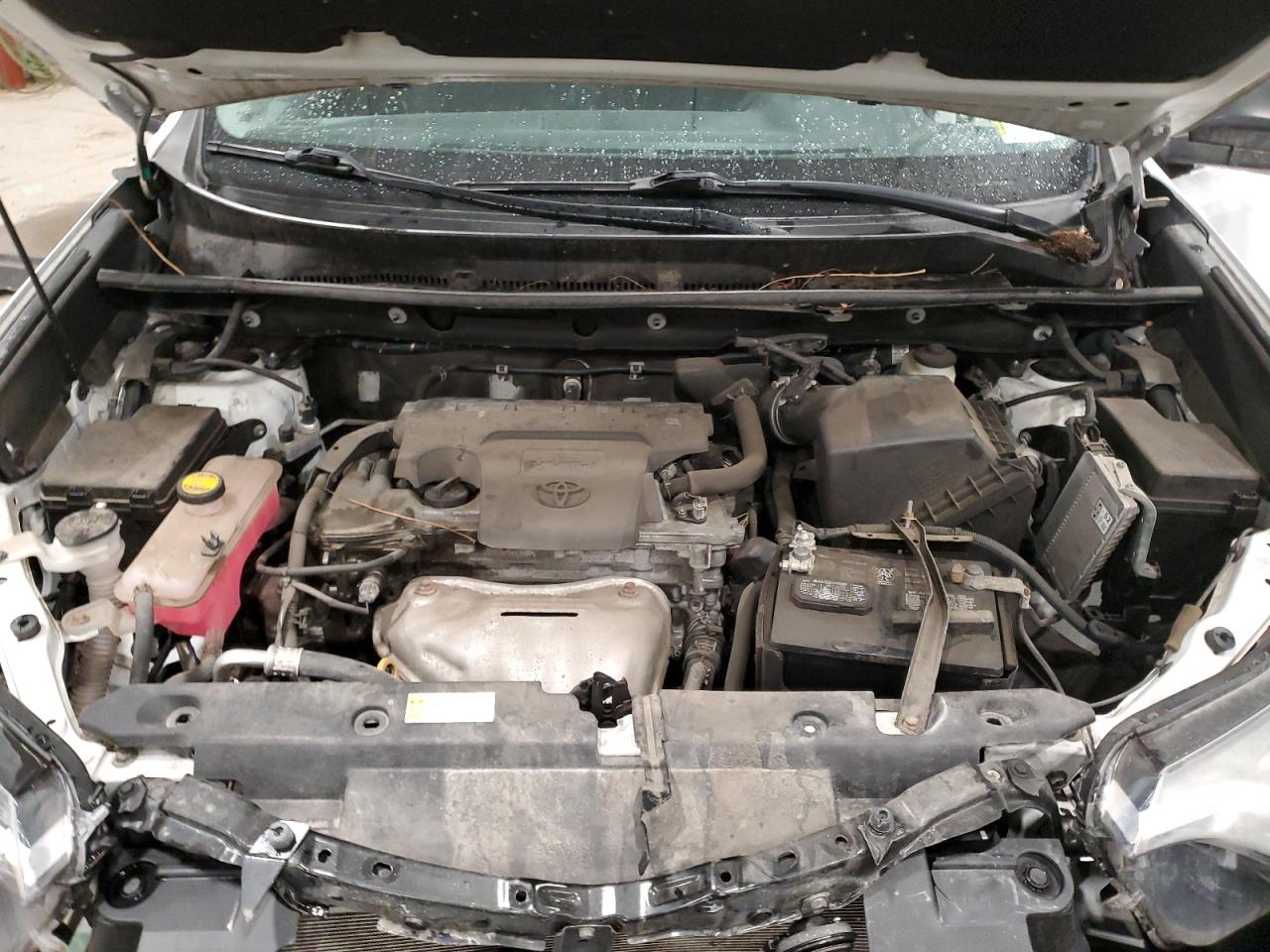 2016 Toyota RAV 4 - Image 12