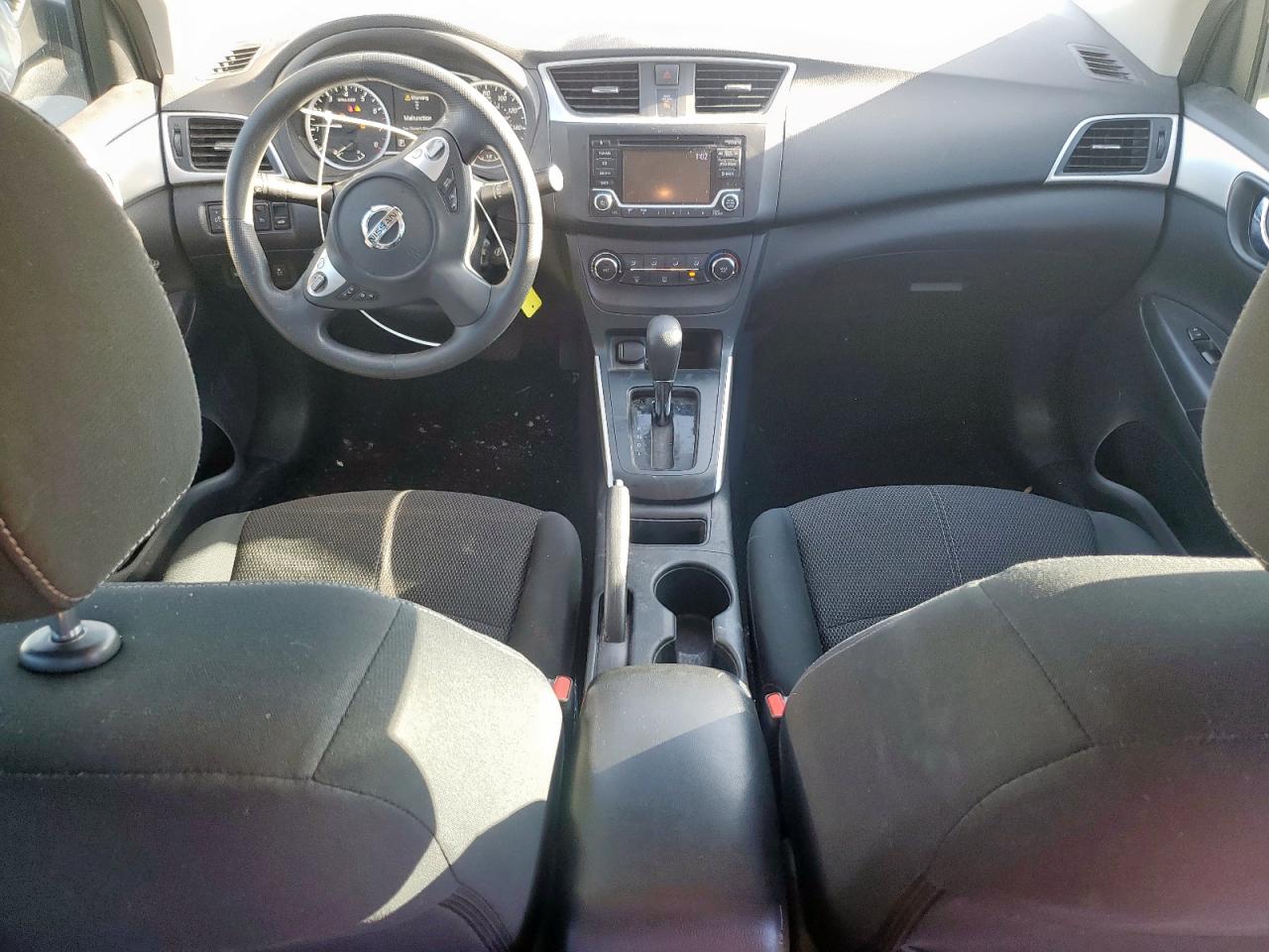 2018 Nissan Sentra - Image 8