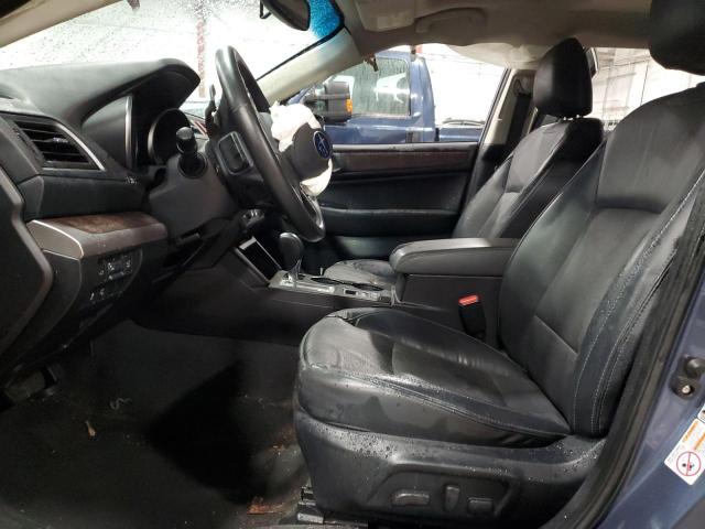  SUBARU OUTBACK 2017 Granatowy