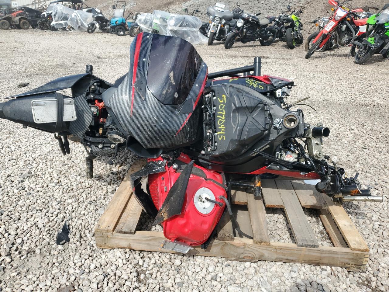 2019 Yamaha Yzfr1 C for Sale in Hueytown, AL - All Over