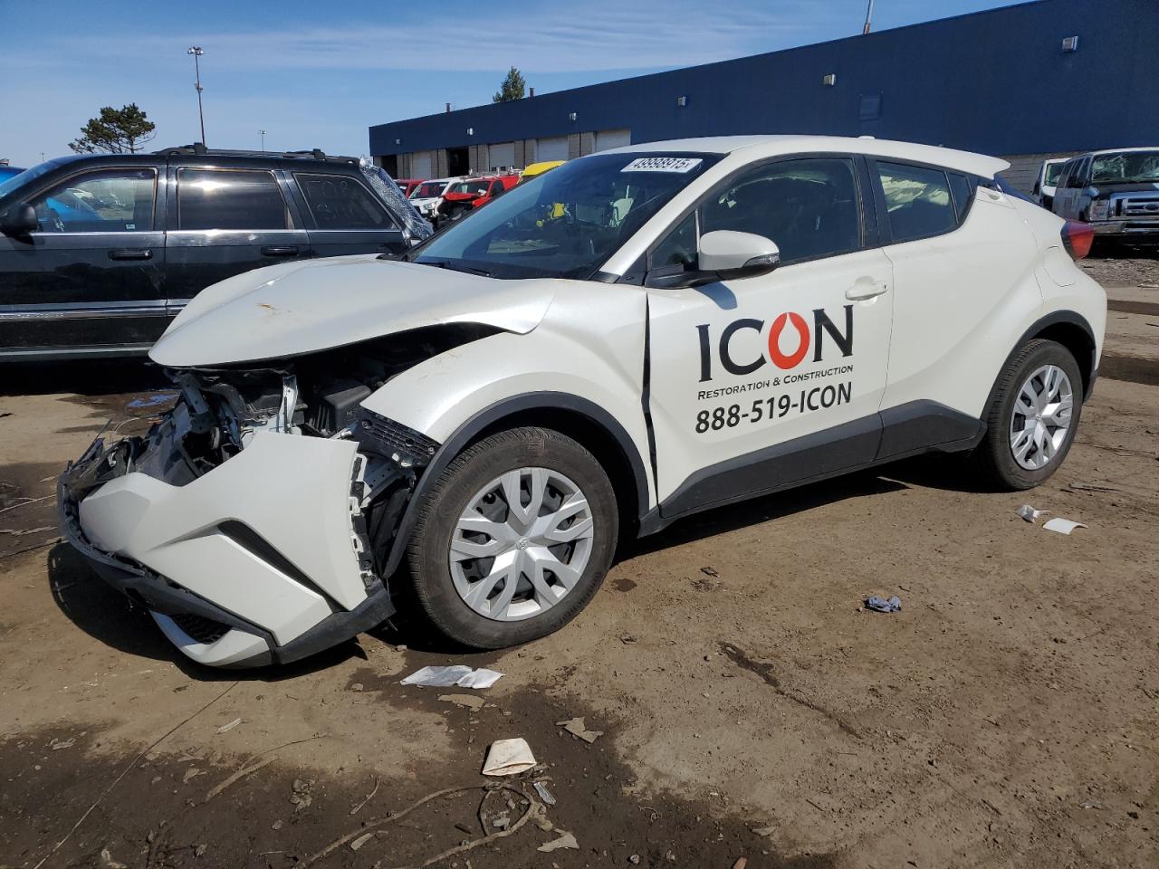 2021 Toyota C-Hr Xle na sprzedaż w Woodhaven, MI - Front End