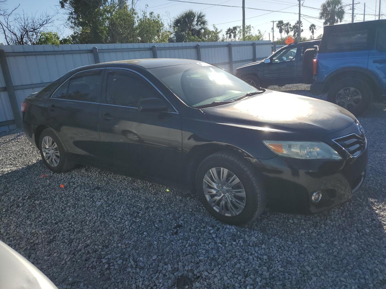 2010 Toyota Camry - Image 4