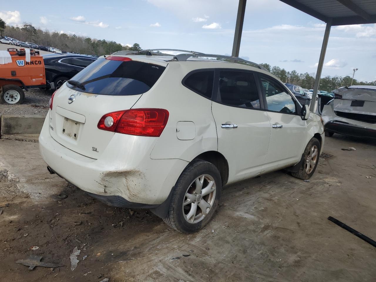 2010 Nissan Rogue - Image 3