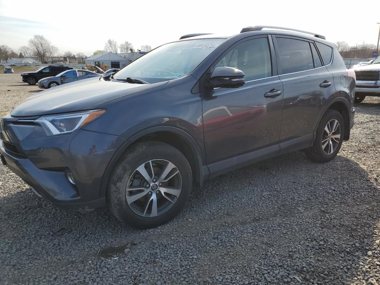 JTMRFREV8JJ261161 TOYOTA RAV4 2018