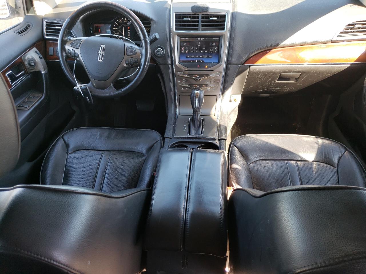 2012 Lincoln MKX - Image 8