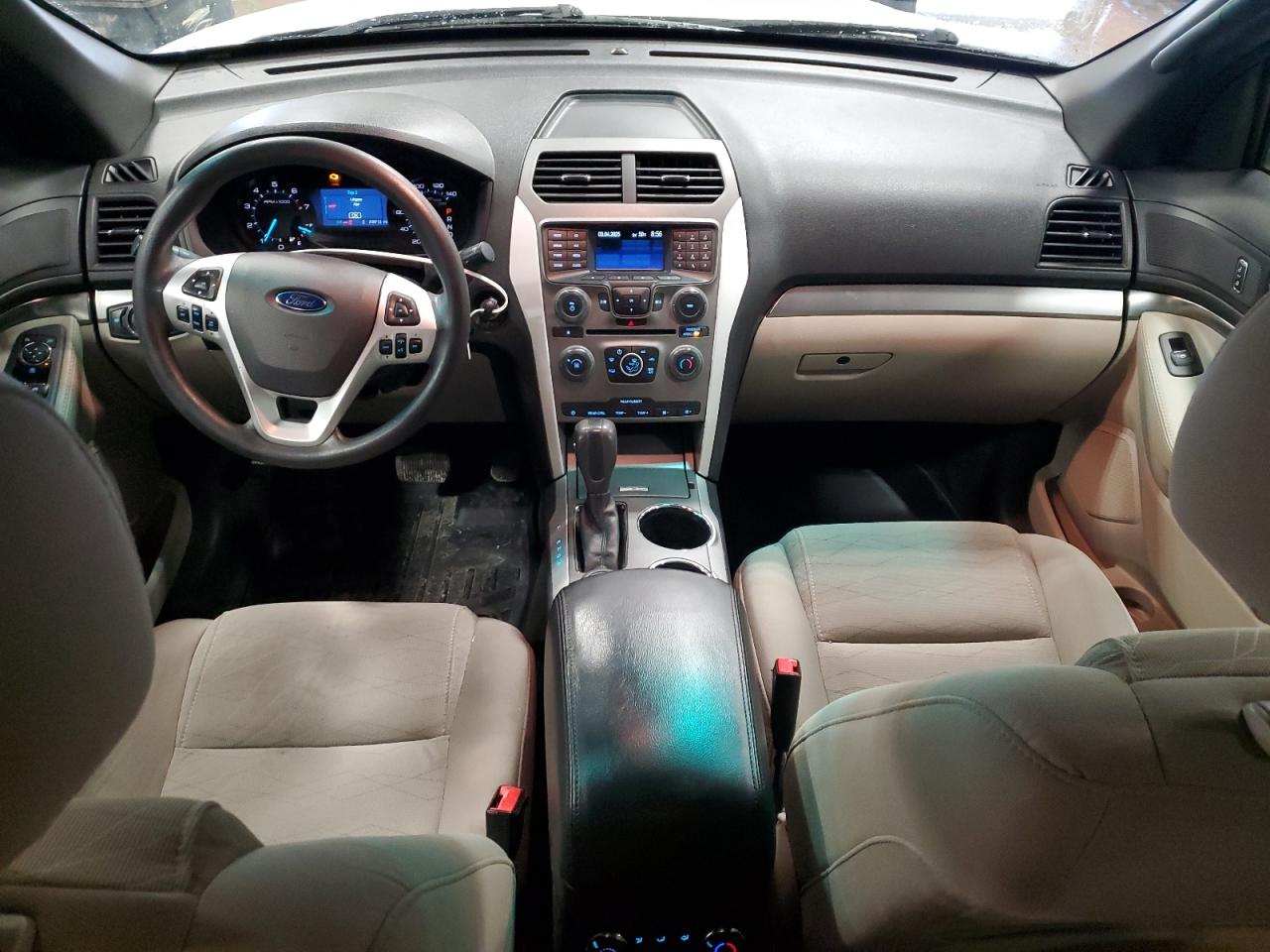 2014 Ford Explorer - Image 8