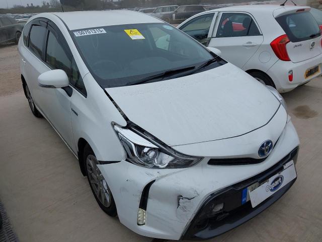 2015 TOYOTA PRIUS + ICON CVT 