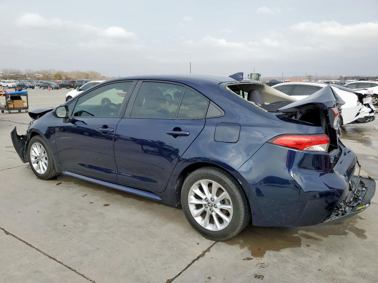 2020 Toyota Corolla - Image 2