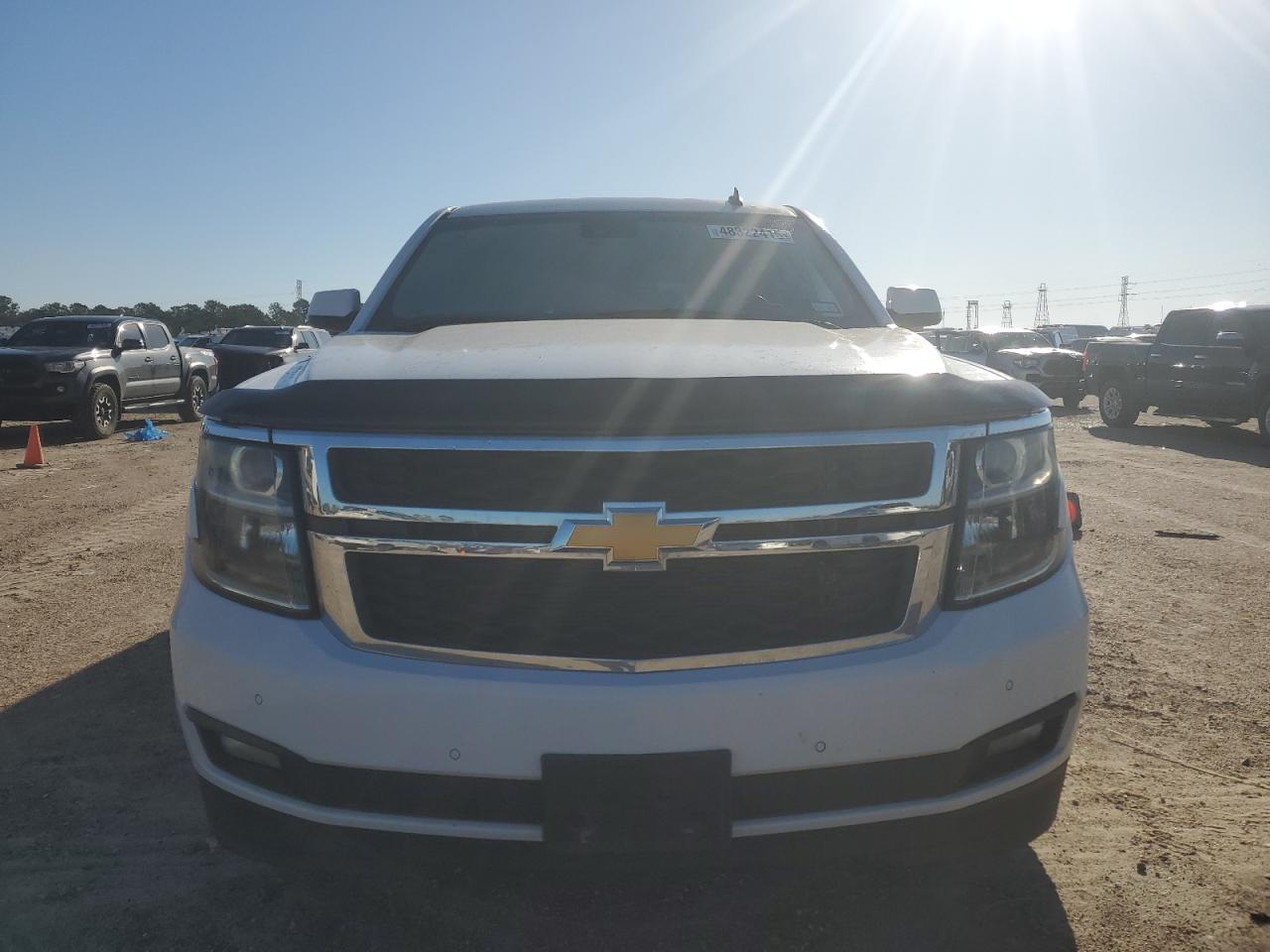 2015 Chevrolet Suburban - Image 5