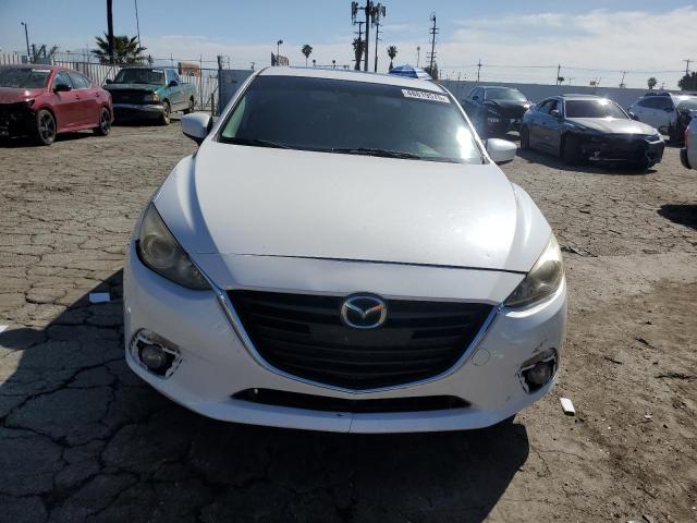  MAZDA 3 2016 White