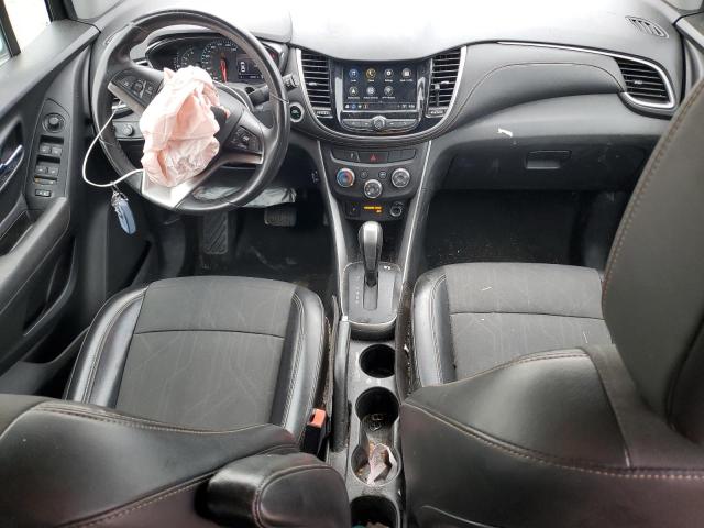 CHEVROLET TRAX 2018 Srebrny