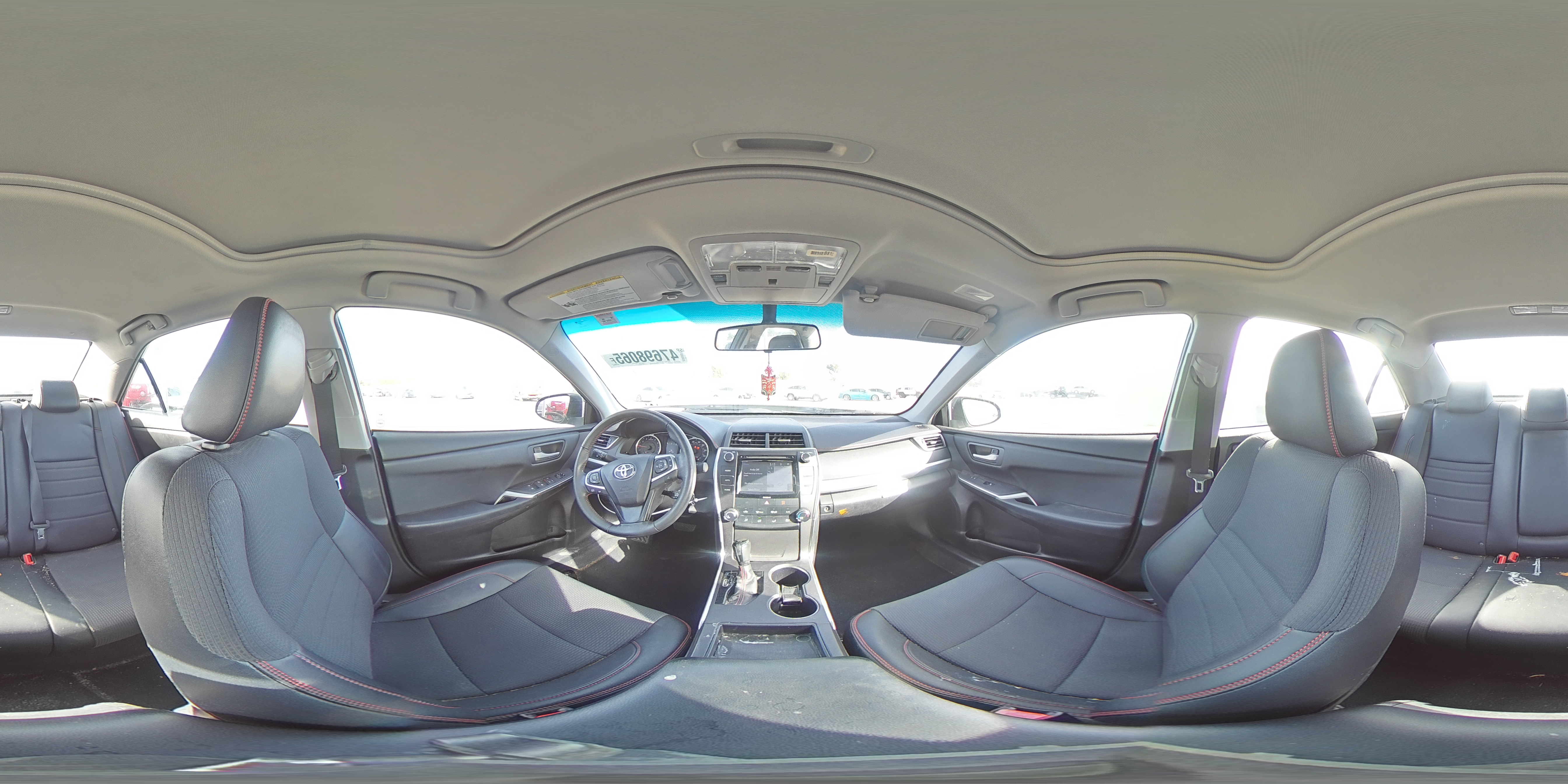 2016 Toyota Camry - Image 12