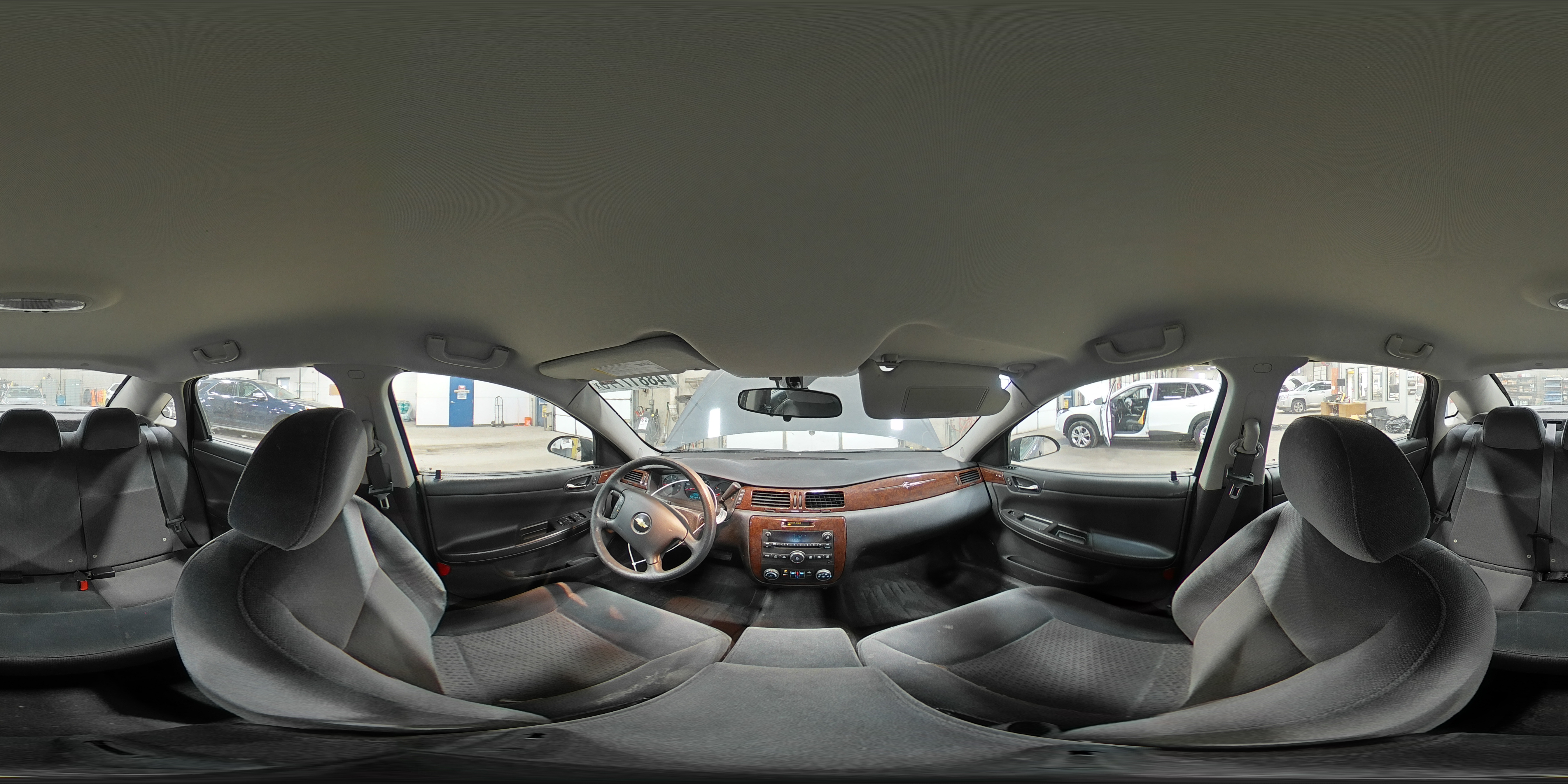 2010 Chevrolet Impala - Image 13