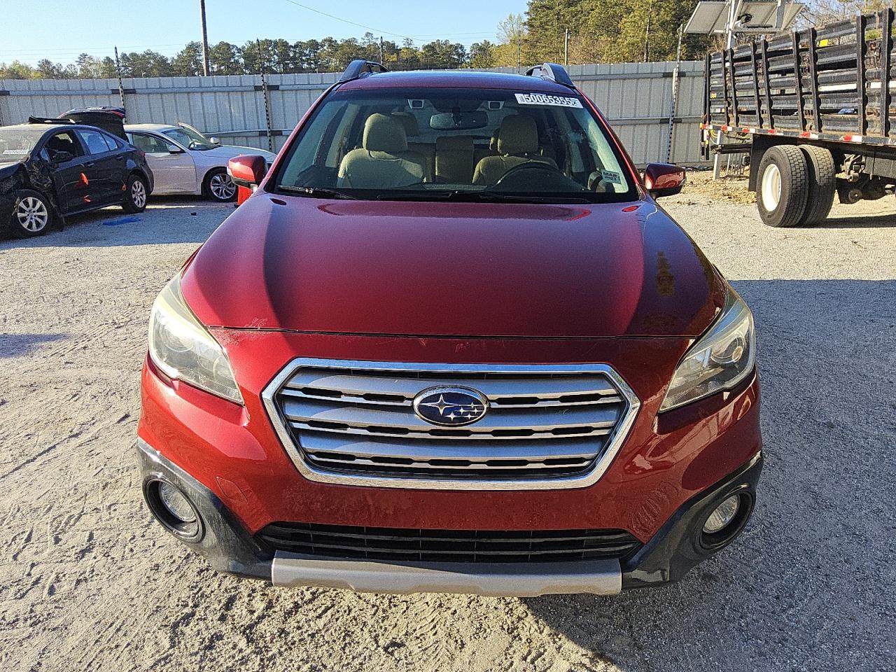 2015 Subaru Outback 3.6R Limited for Sale in Ellenwood, GA - Minor Dent/Scratches