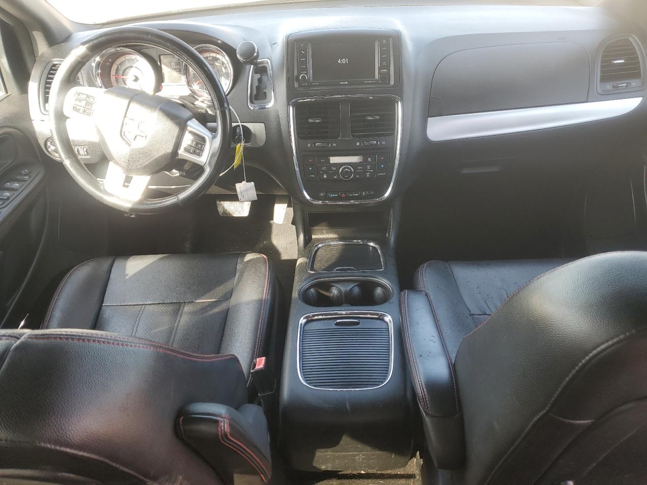 2019 Dodge Caravan - Image 8