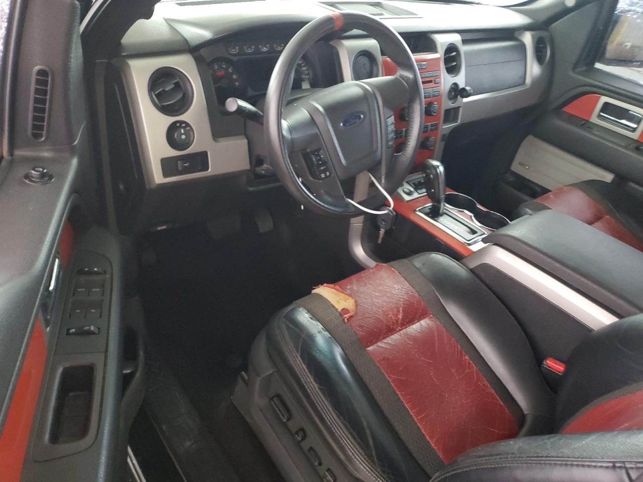 2011 Ford F-150 - Image 8