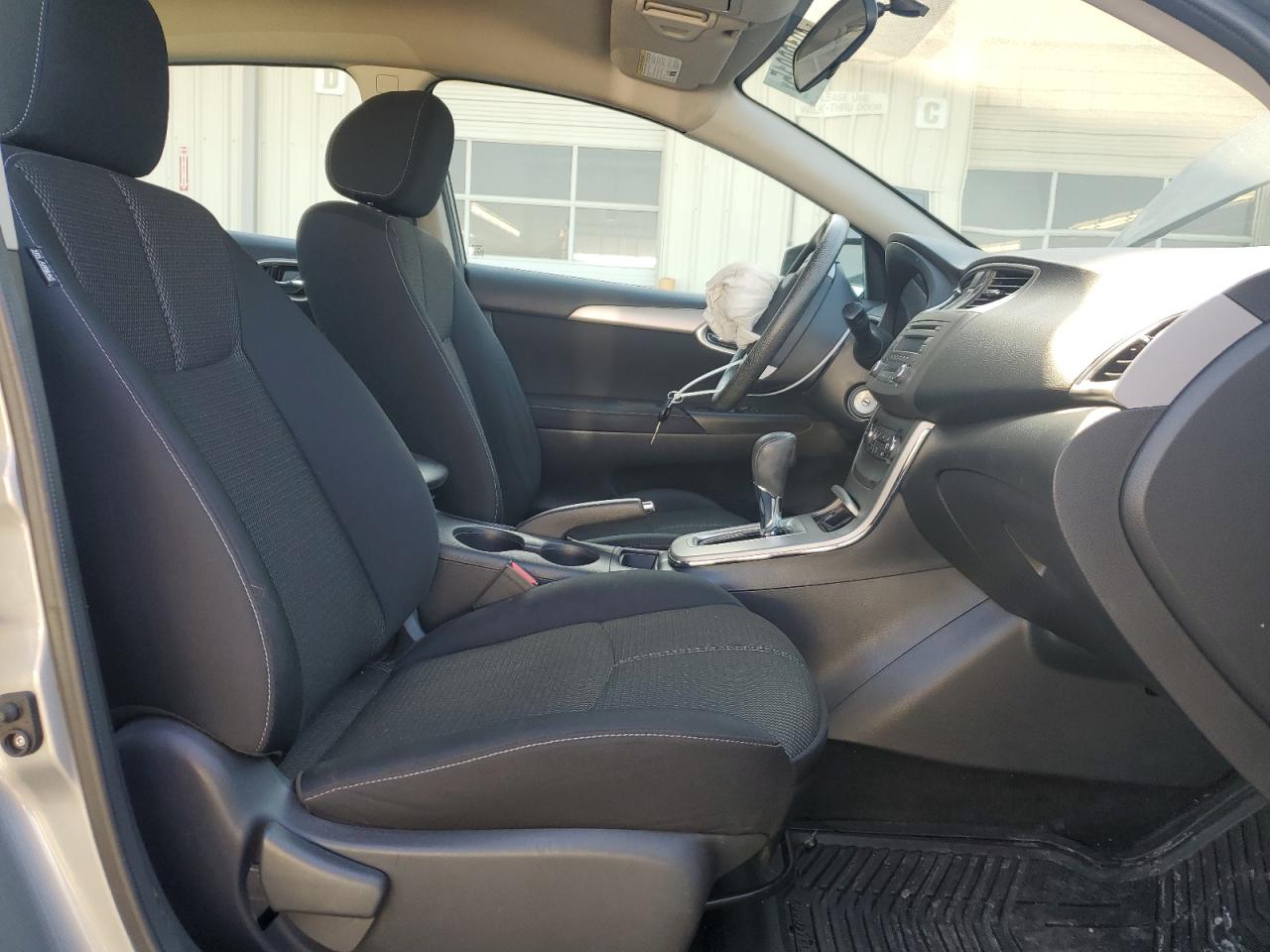 2014 Nissan Sentra - Image 7
