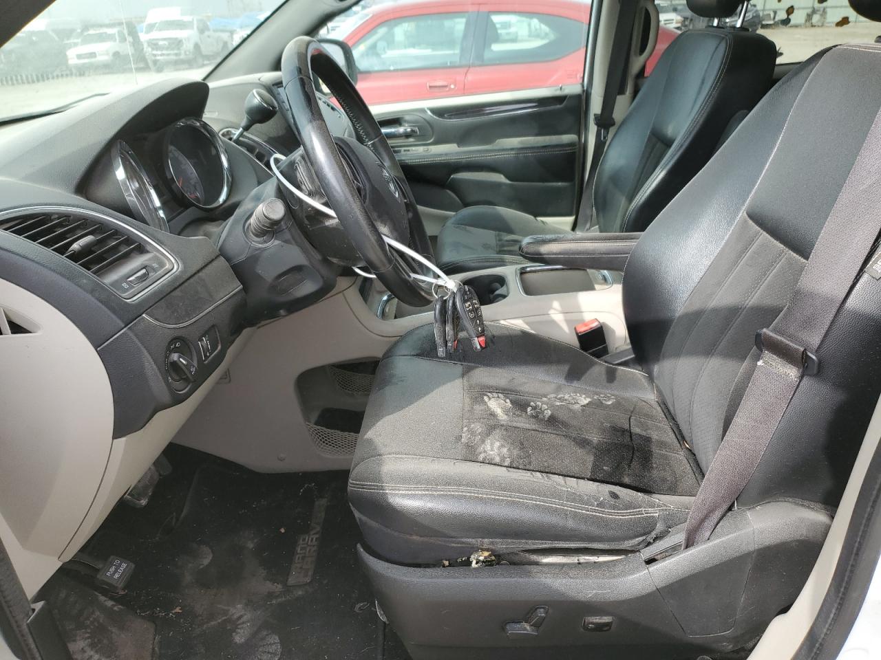2017 Dodge Caravan - Image 7