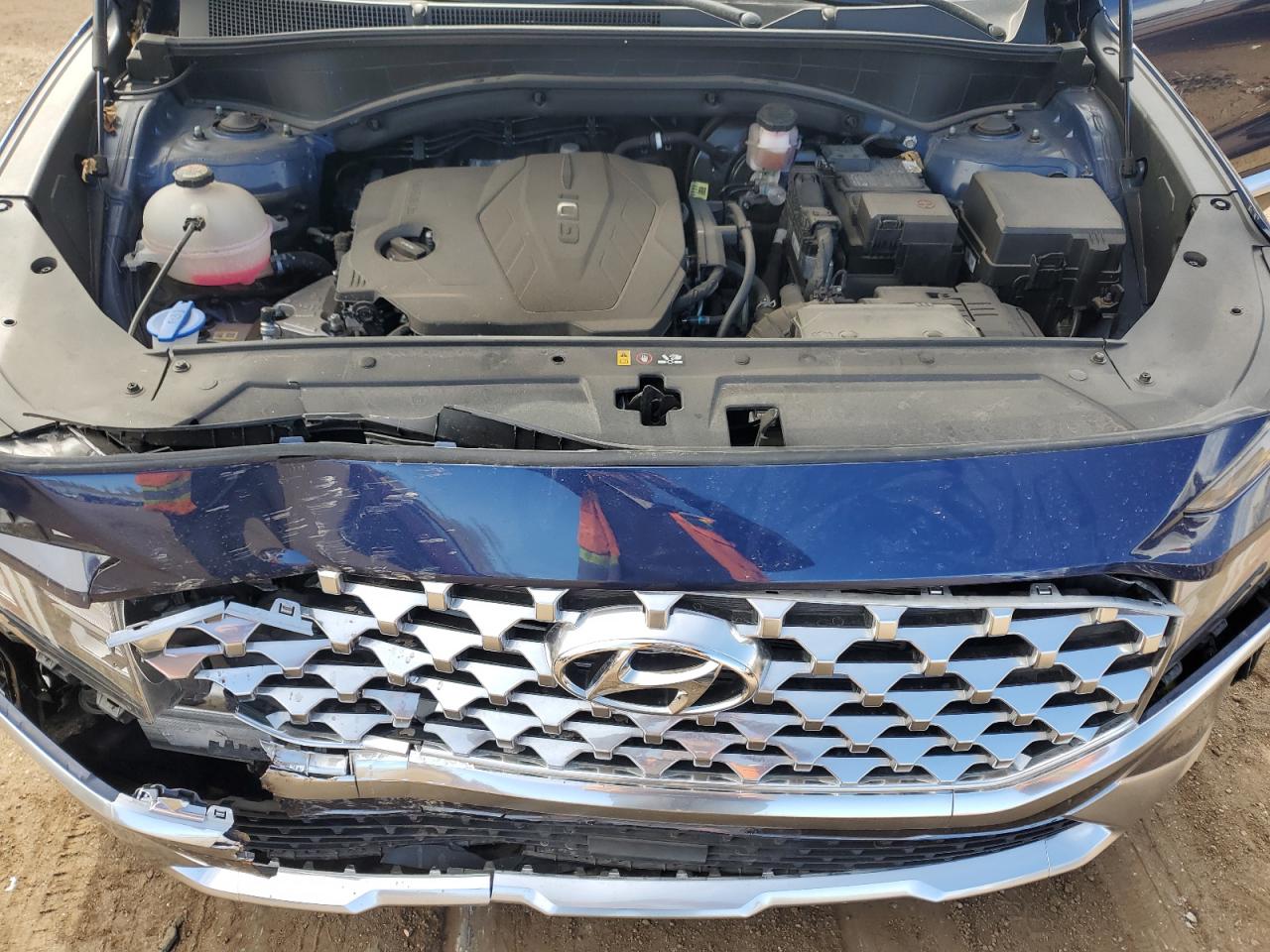 2021 Hyundai Santa Fe - Image 12