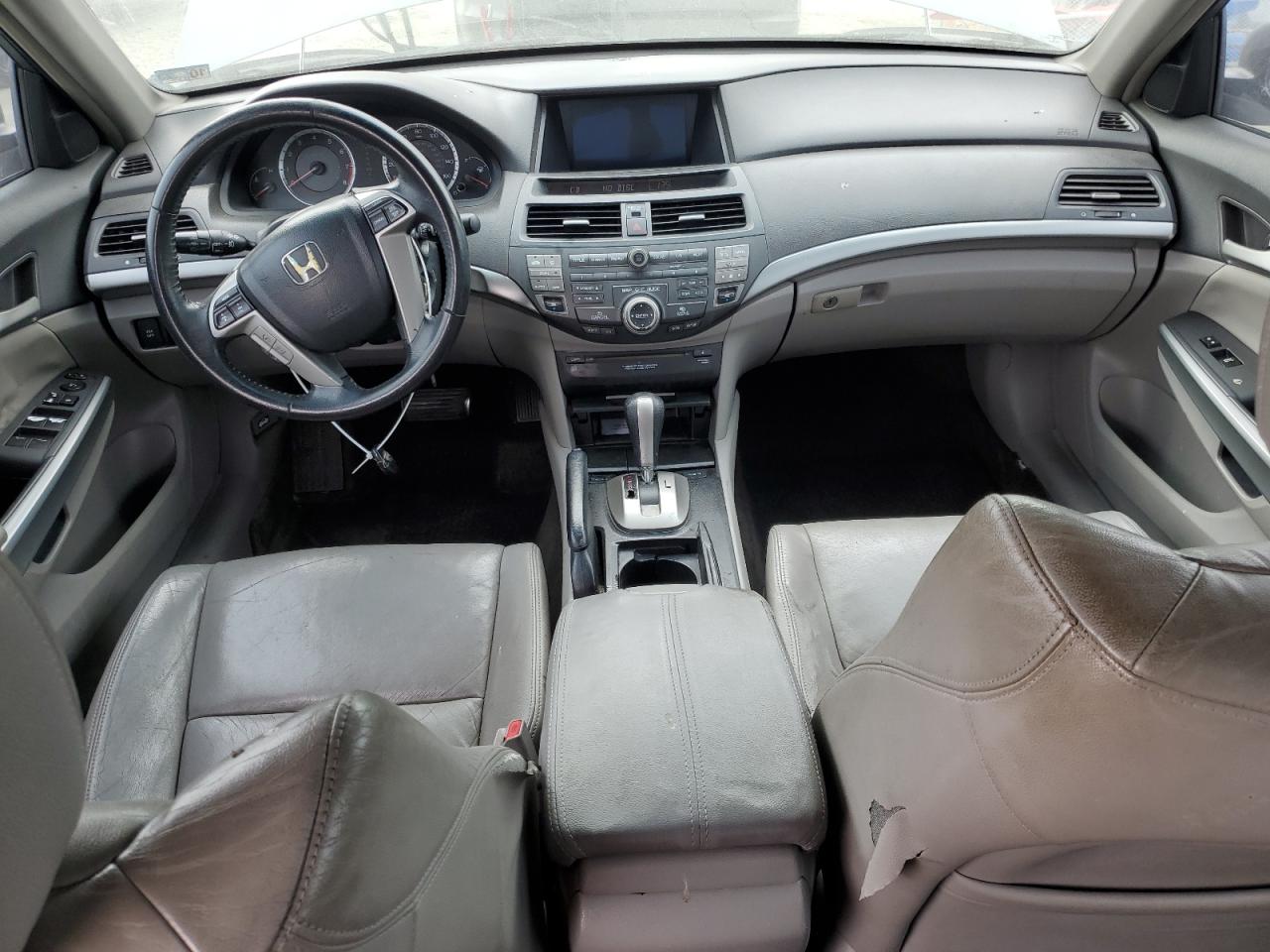 2009 Honda Accord - Image 8