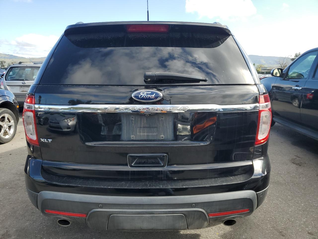 2012 Ford Explorer - Image 6
