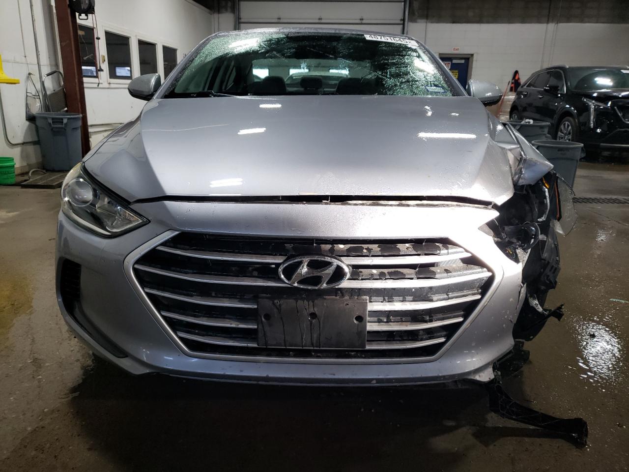 2017 Hyundai Elantra - Image 5