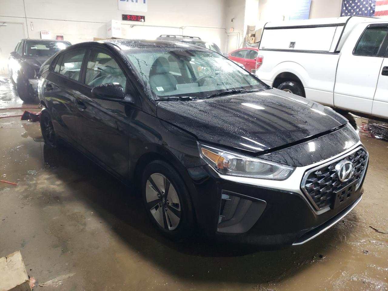 2022 Hyundai IONIQ - Image 4