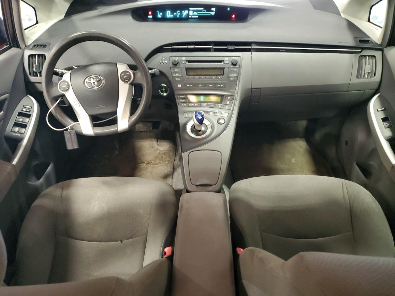 2010 Toyota Prius - Image 8