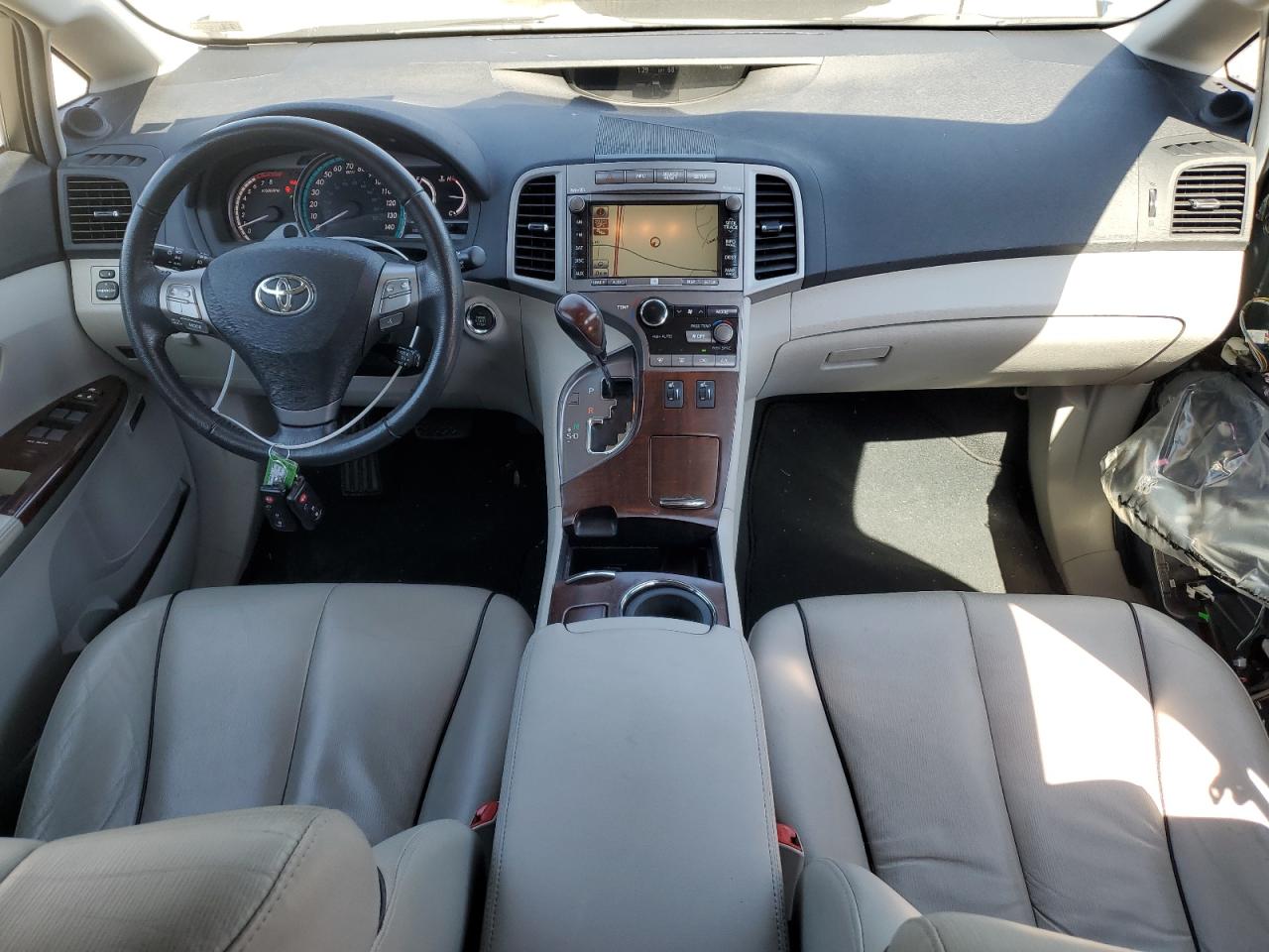 2011 Toyota Venza - Image 8