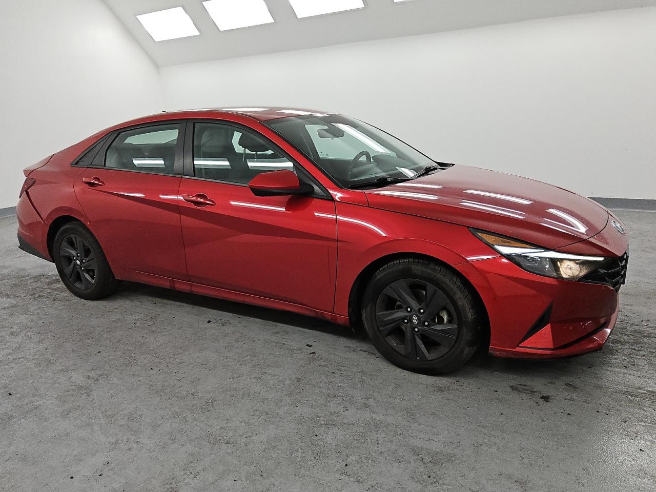 2021 Hyundai Elantra - Image 4